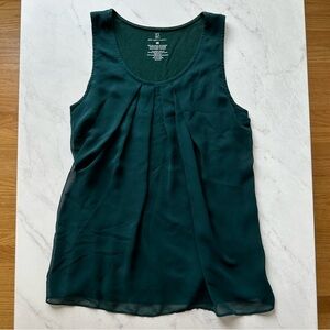 New York & Company Emerald Green Flowy Sleeveless Tank